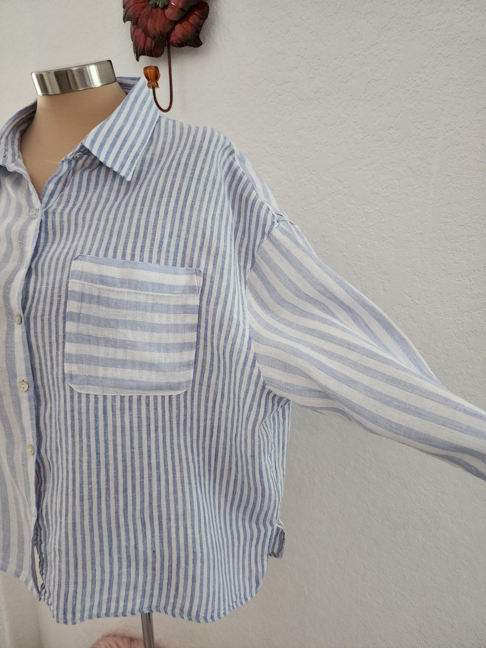 NICOLE MILLER | Light Blue & White Striped Button-Up Shirt 100% Linen - Picture 5 of 15